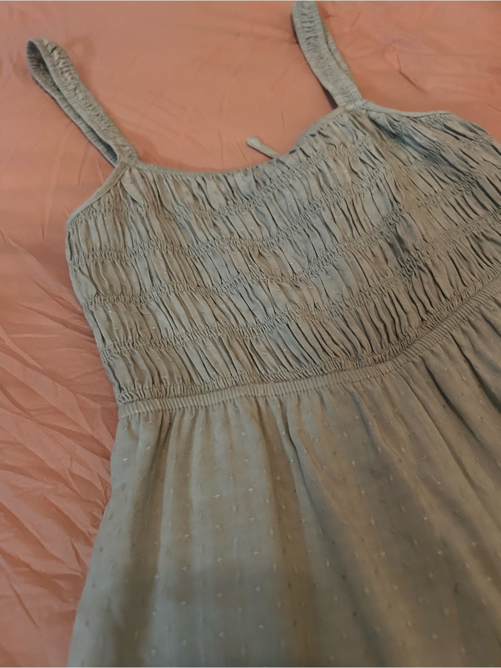 Le Lis Light Sage Green Smocked Romper. Size S. - Picture 4 of 7